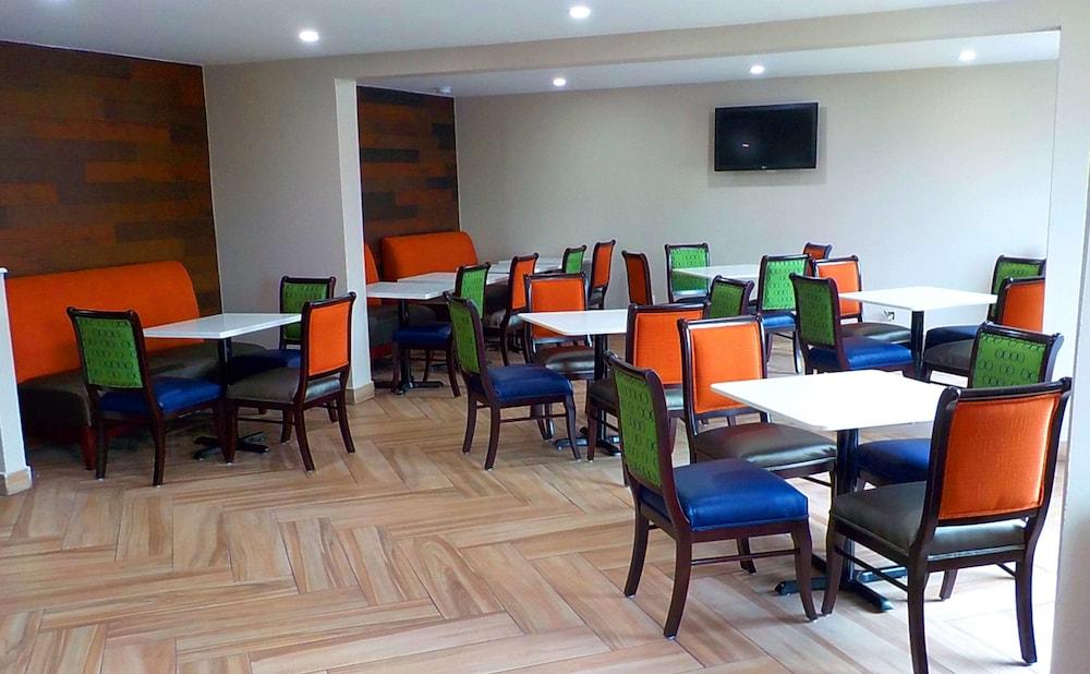 Surestay Hotel By Best Western Florence Kültér fotó